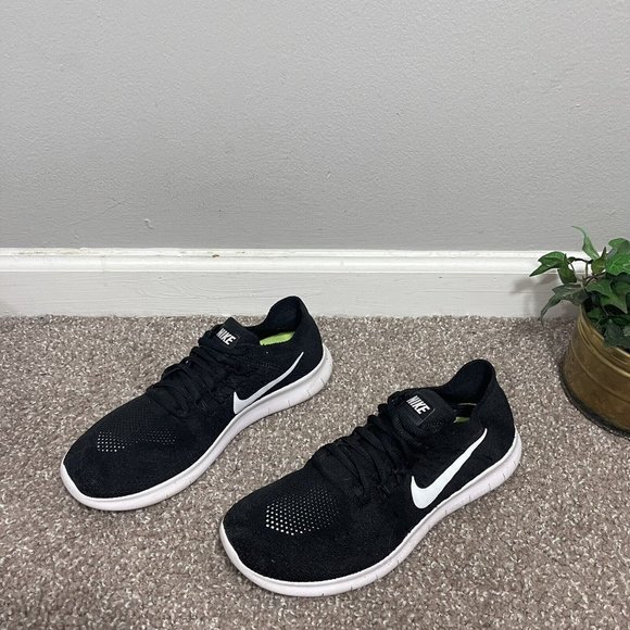 Nike Womens Free RN Flyknit Size 8.5 Black Athletic Running Sneakers Shoe - Picture 4 of 9